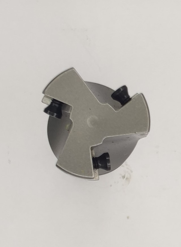 هولدر فرز انگشتی الماس خور (APKT10-D22) EM-AP10D22-C20-L150-Z3 برند X-HOLD (ایکس هولد)